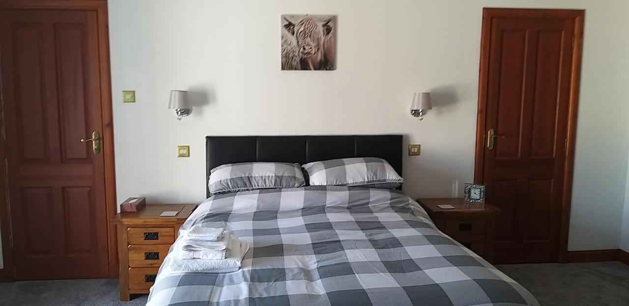 Highfield Bed & Breakfast Gills Екстериор снимка